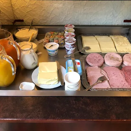 Hotel Garni Café Im Hamm 3*