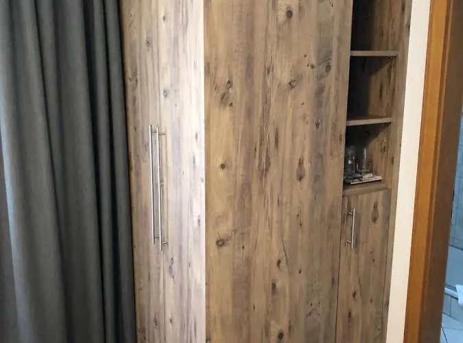 Garni Café Im Hamm 3*