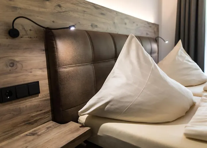 Garni Café Im Hamm 3*